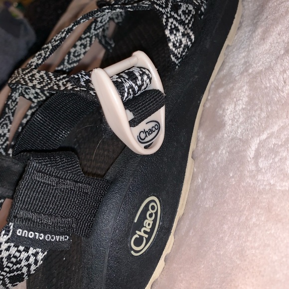 Chacos - Picture 4 of 4